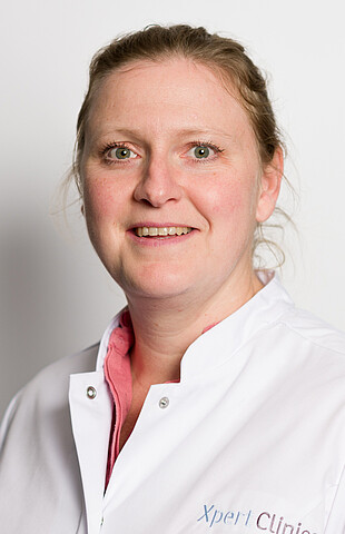 Drs. Nicole Heesakkers