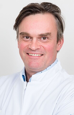Dr. Enrico de Visser